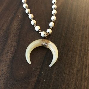 SALE 🔥 Long Crescent Horn Necklace